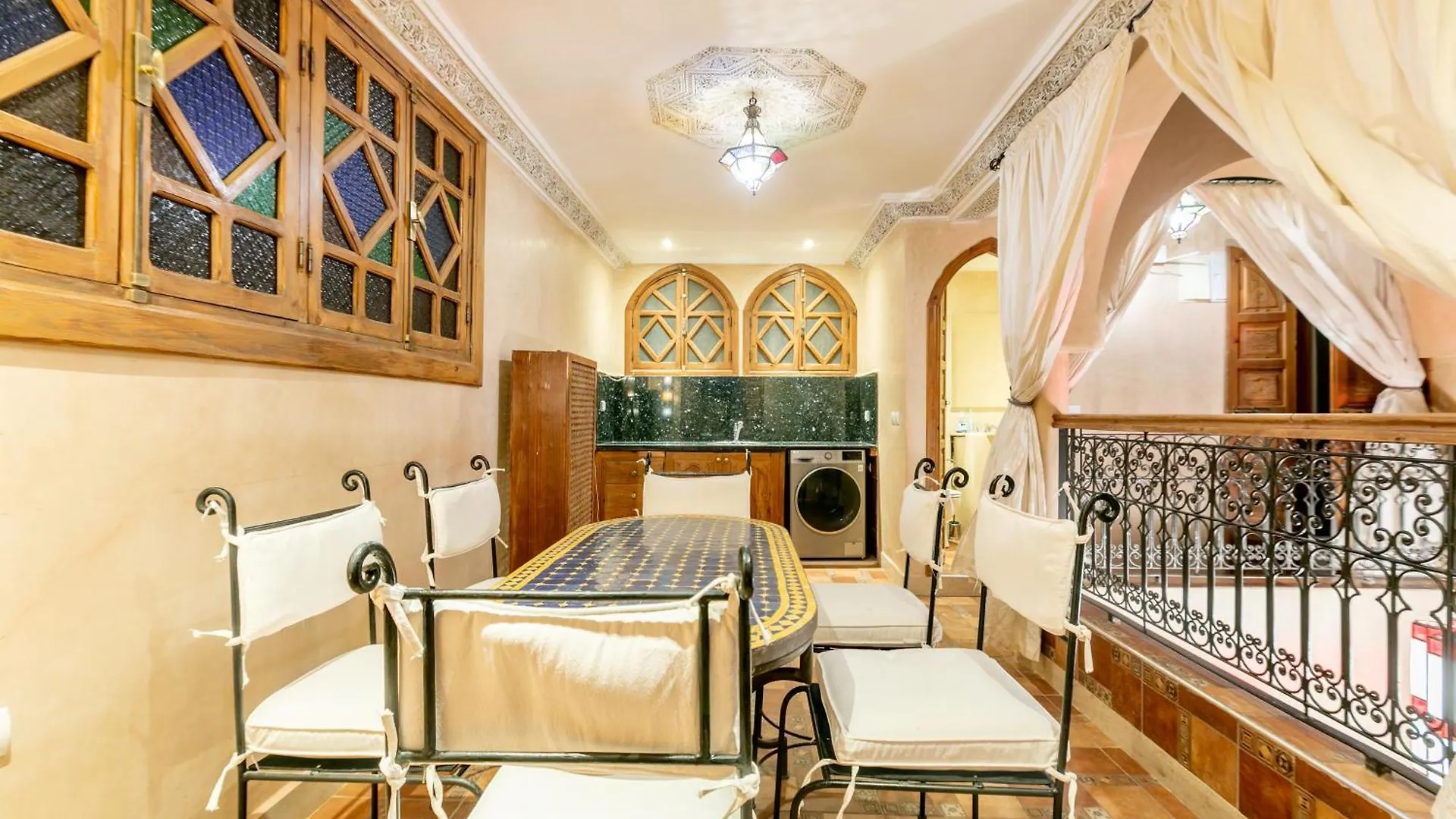Riad Dali Marrakesh Apartment
